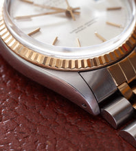 Afbeelding in Gallery-weergave laden, Rolex Datejust 16013 &#39;Silver Chapter-Ring Dial&#39; (1986)
