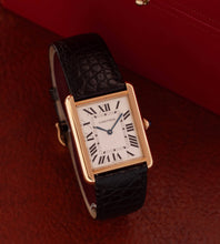 Afbeelding in Gallery-weergave laden, Cartier Tank Solo &#39;Large&#39; 2742 (18K Gold) Box + Papers
