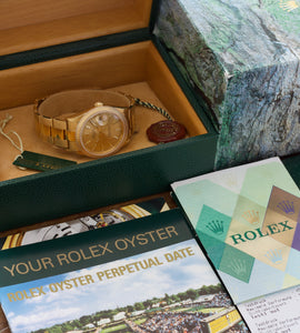 Rolex Oyster Perpetual Date 15238 + Box & Papers (2005)