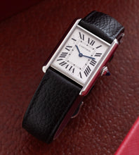 Afbeelding in Gallery-weergave laden, Cartier Tank Must &#39;Large&#39; (WSTA0041) 2023
