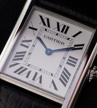 Afbeelding in Gallery-weergave laden, Cartier Tank Must &#39;Large&#39; (WSTA0041) 2023
