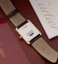 Afbeelding in Gallery-weergave laden, Cartier Tank Solo &#39;Small&#39; Rose Gold 3168 + Box &amp; Papers (2019)
